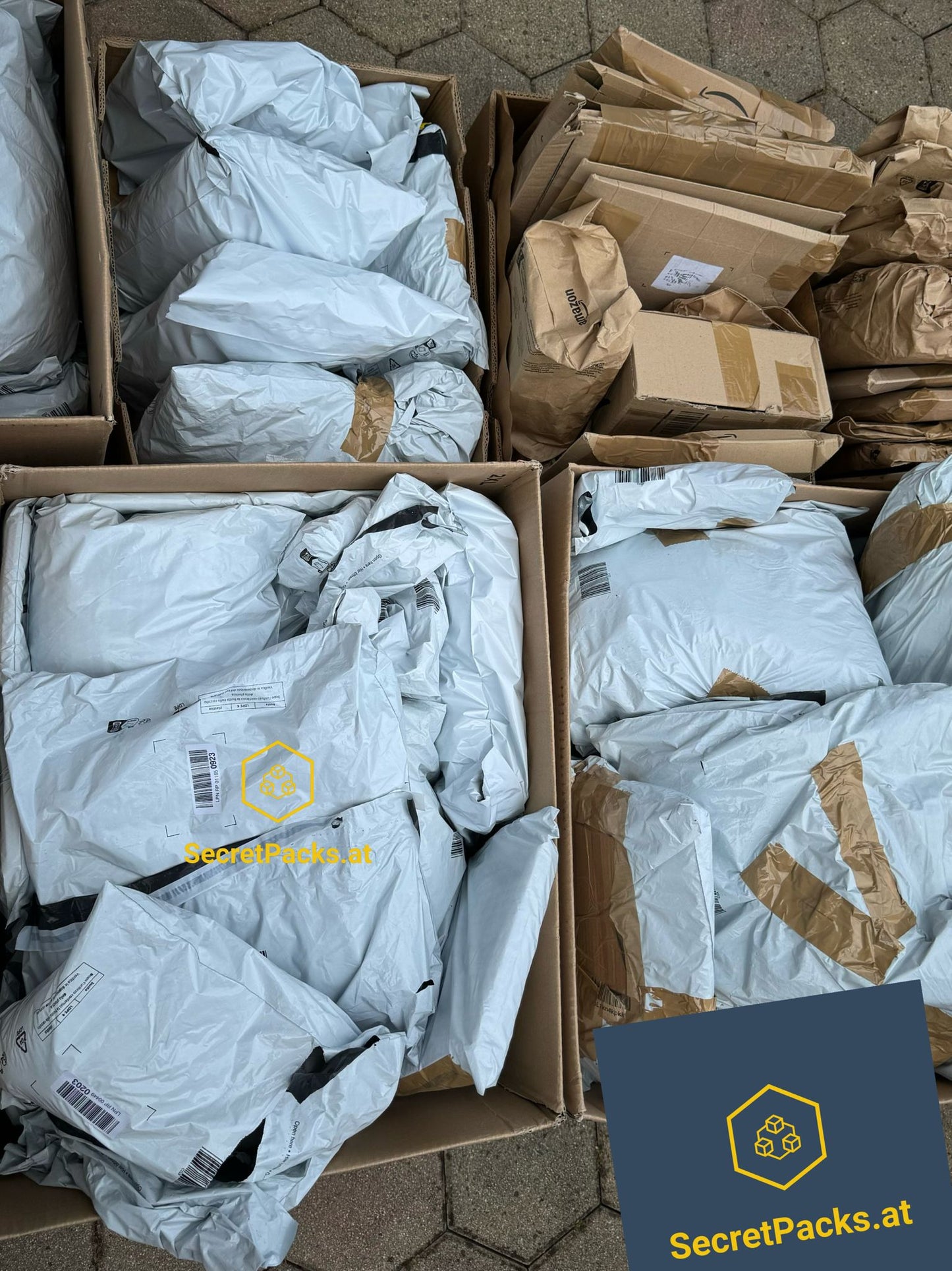 Mystery Box Amazon Retouren - Secret Box - Secret Packs - MIX 20x Pakete